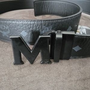 MCM Adjustable Reversible Belt